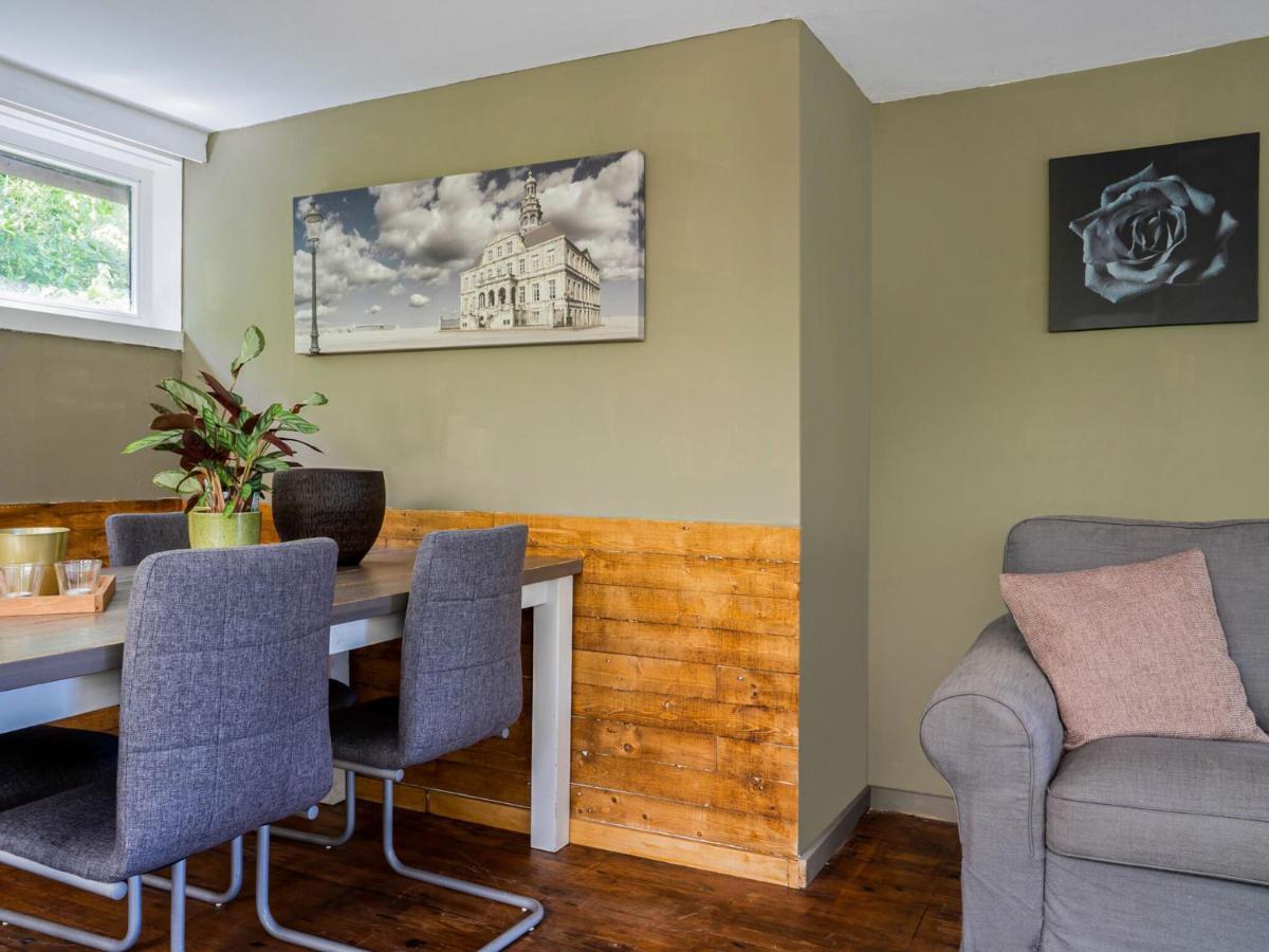 Upscale Bungalow In Lanaken With Private Garden Exteriör bild